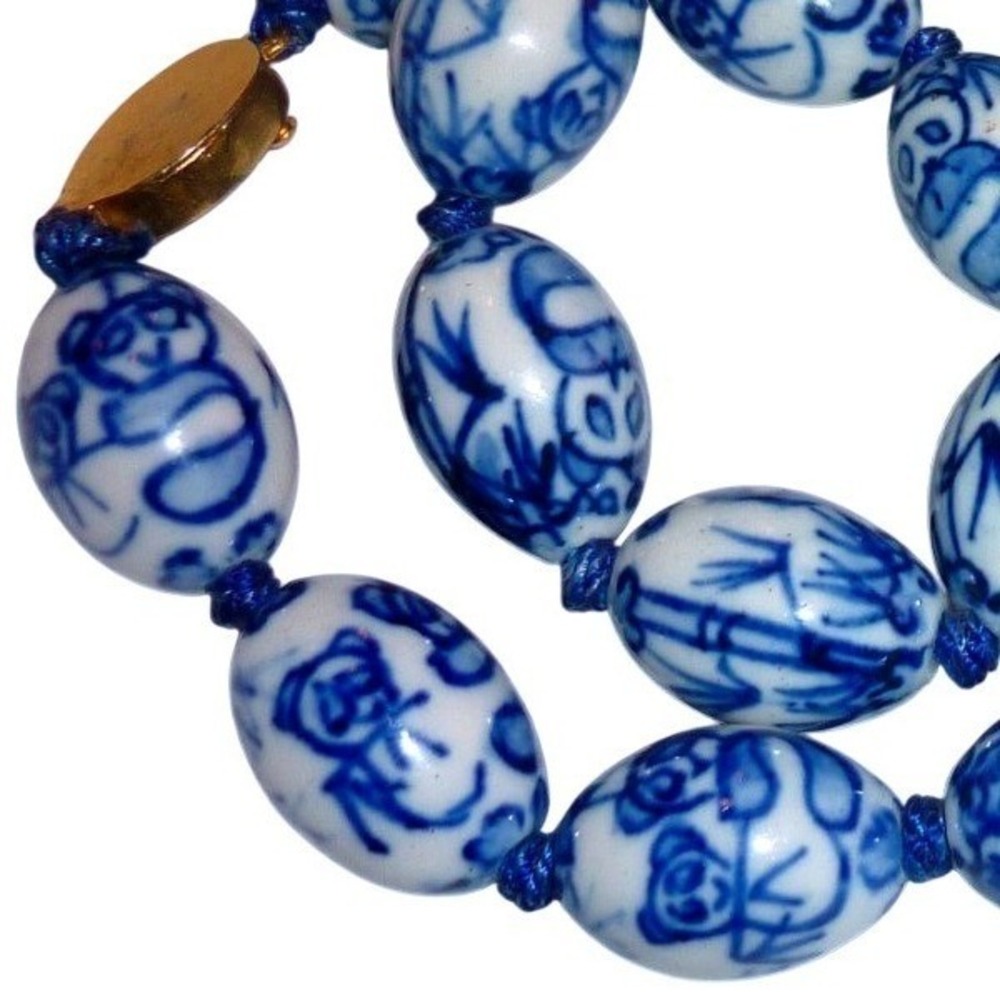 Vintage Blue &‎ White Porcelain Bead Necklace Hand Painted Panda Chinoiserie 24"